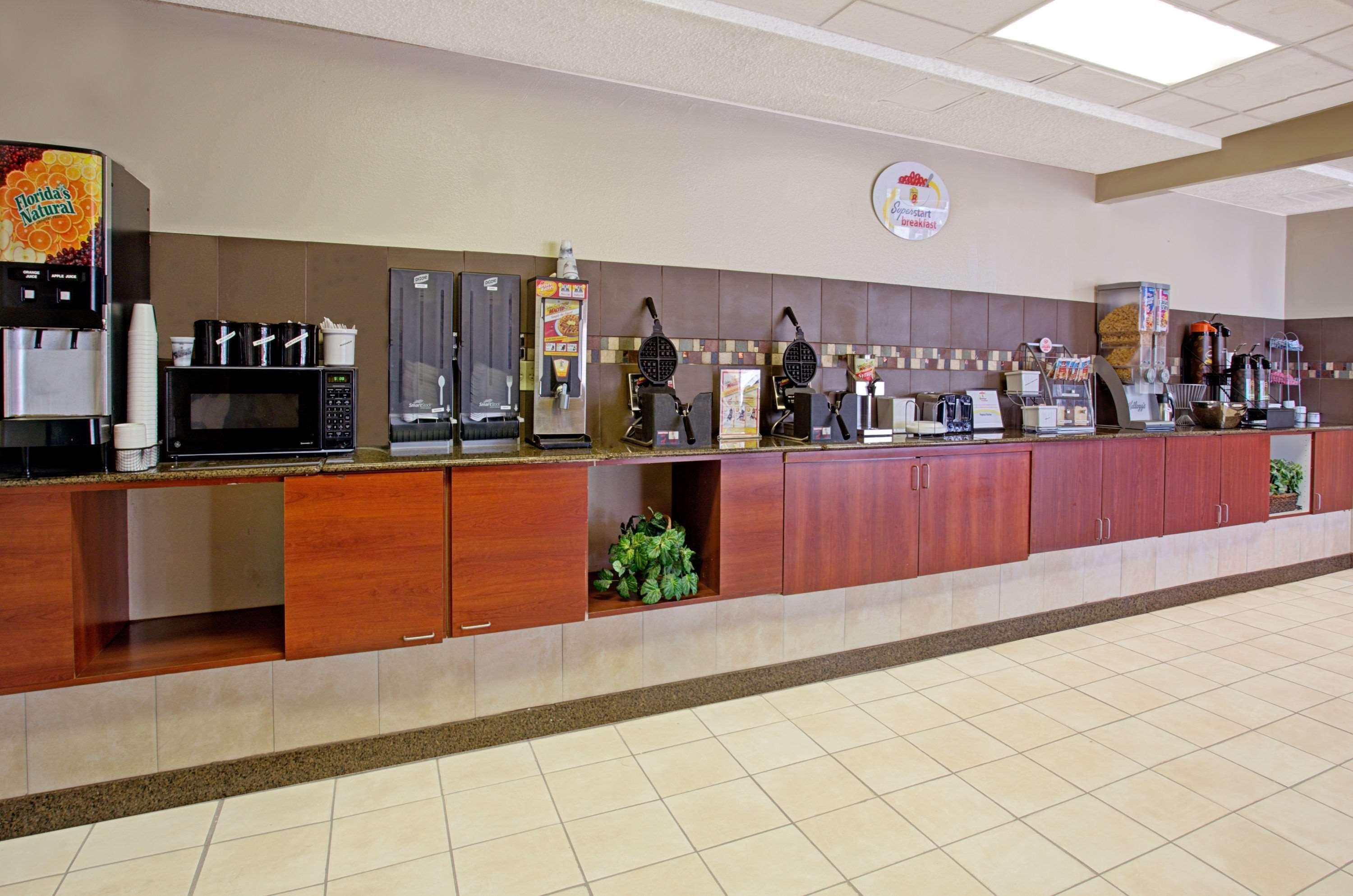 Super 8 By Wyndham Wheat Ridge/Denver West Exterior foto